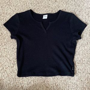 TNA aritzia waffle tee